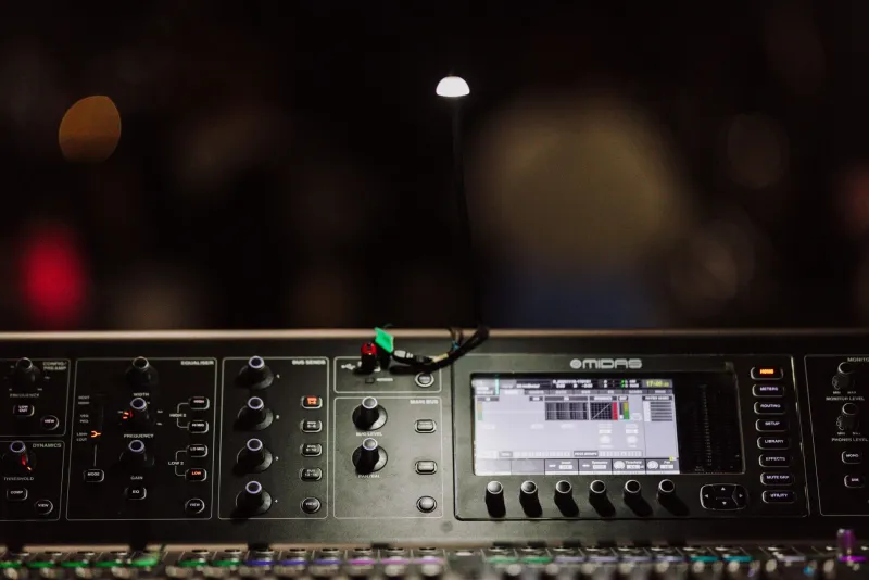 Before the First Note Plays: The Controlled Chaos of Pre-Show Sound Check